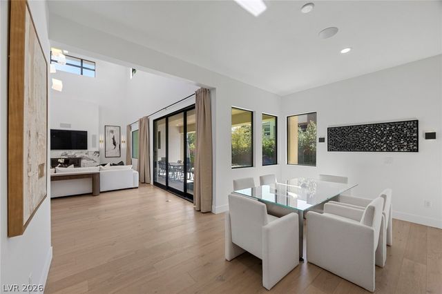 5 Gemstar Lane, Las Vegas, NV 89135