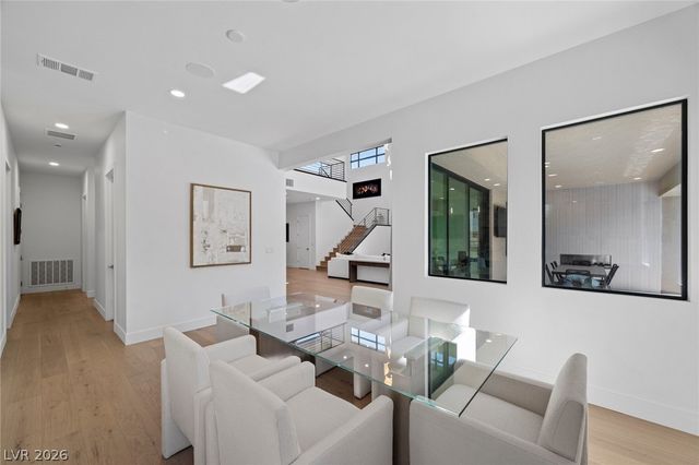 5 Gemstar Lane, Las Vegas, NV 89135