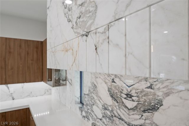 5 Gemstar Lane, Las Vegas, NV 89135