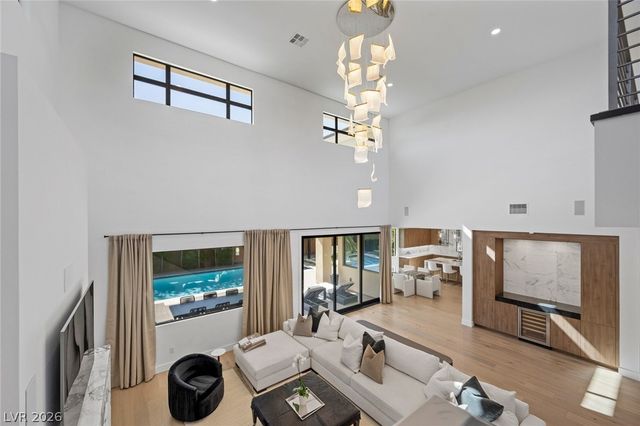 5 Gemstar Lane, Las Vegas, NV 89135