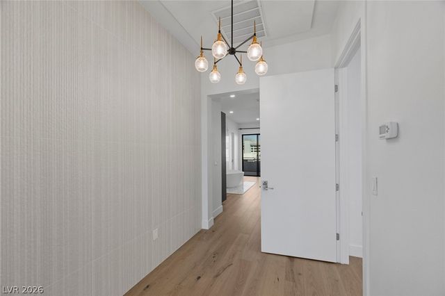 5 Gemstar Lane, Las Vegas, NV 89135