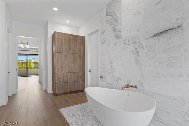 5 Gemstar Lane, Las Vegas, NV 89135