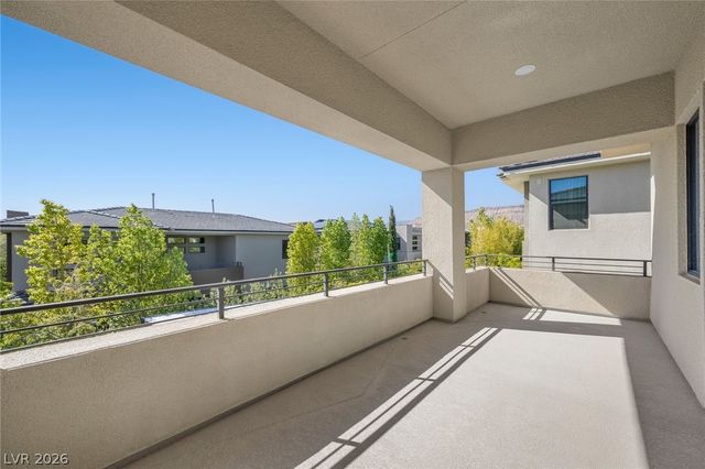 5 Gemstar Lane, Las Vegas, NV 89135