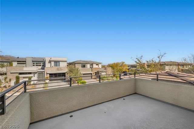 5 Gemstar Lane, Las Vegas, NV 89135