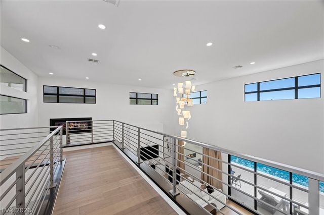 5 Gemstar Lane, Las Vegas, NV 89135