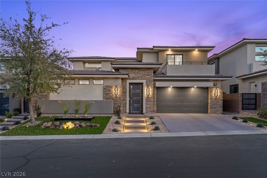 5 Gemstar Lane, Las Vegas, NV 89135