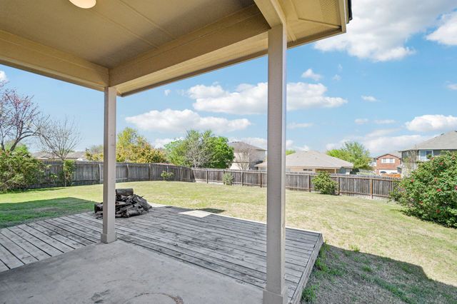 217 Killian LOOP, Hutto, TX 78634