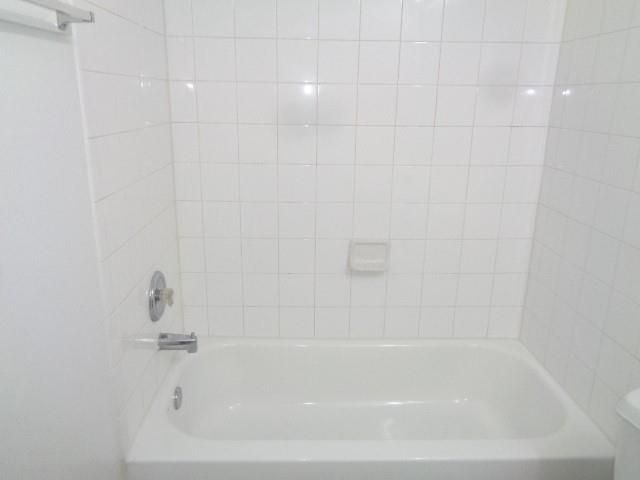 9503 Wyatt Oak Ln, Houston, TX 77044