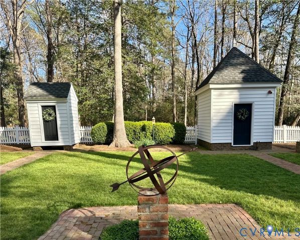 8286 Flannigan Mill Rd, Mechanicsville, VA 23111
