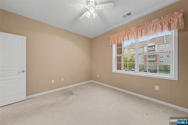2116 Warrens Way, Wanaque, NJ 07465