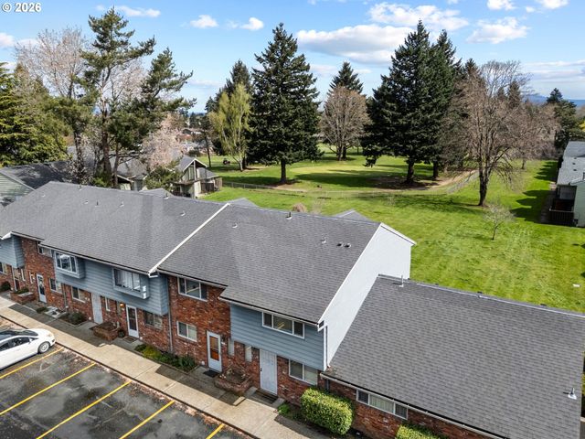 1773 Ne 19TH St, Gresham, OR 97030