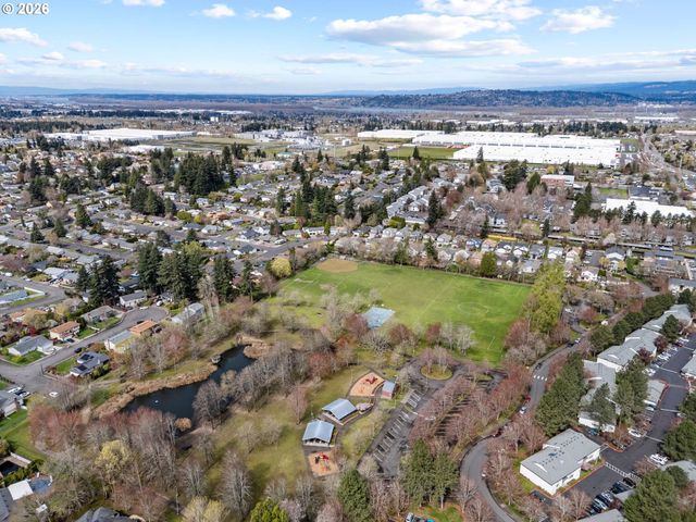 1773 Ne 19TH St, Gresham, OR 97030