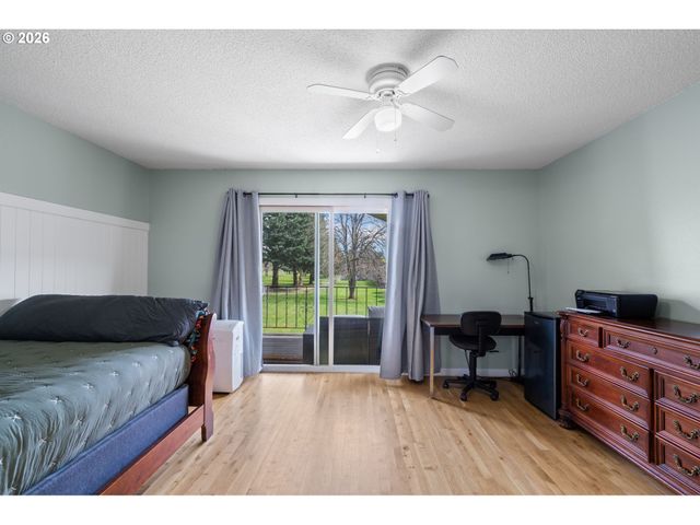 1773 Ne 19TH St, Gresham, OR 97030