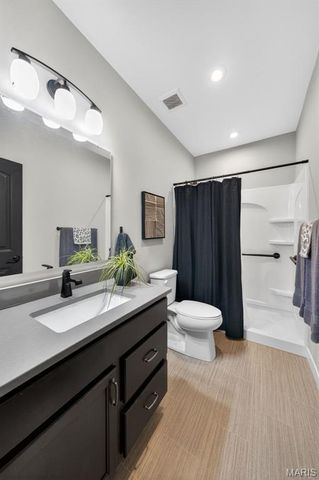 820 Upland Loop, O'fallon, MO 63368