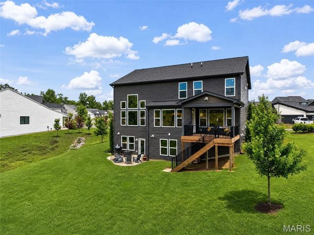 820 Upland Loop, O'fallon, MO 63368
