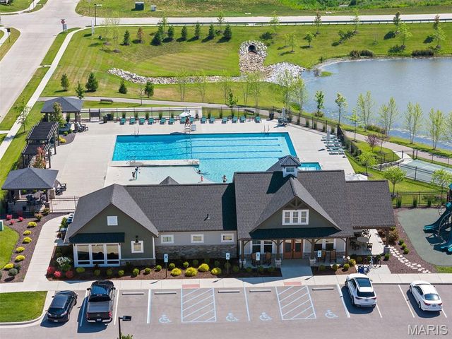 820 Upland Loop, O'fallon, MO 63368