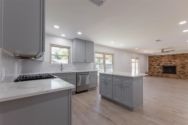 2007 Ganyard Drive, Houston, TX 77043