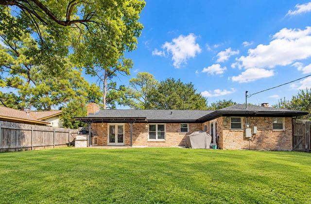 2007 Ganyard Drive, Houston, TX 77043
