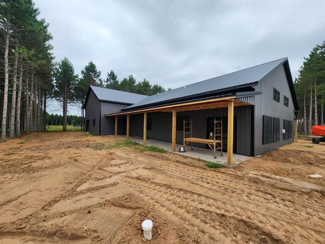 6730 210th Street, Cadott, WI 54727