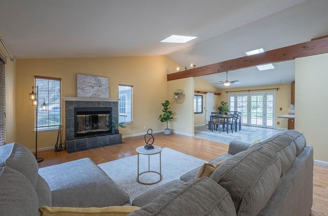 18191 Berta Canyon Road, Salinas, CA 93907