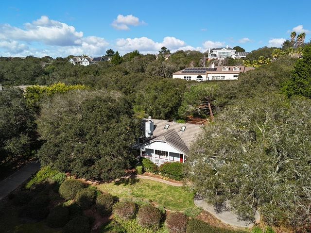 18191 Berta Canyon Road, Salinas, CA 93907