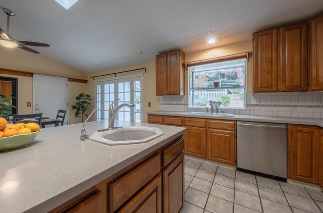 18191 Berta Canyon Road, Salinas, CA 93907