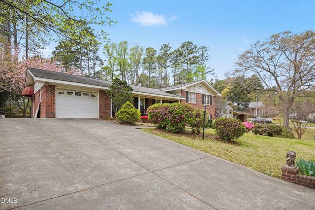 204 Tiffany Circle, Garner, NC 27529