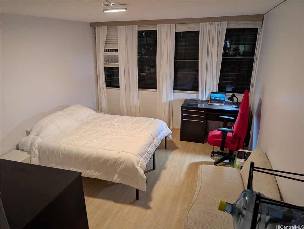 2442 Tusitala Street 103, Honolulu, HI 96815