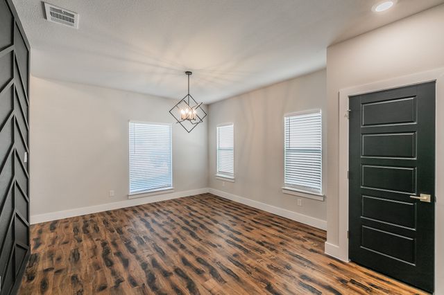 4550 Luzon Street, Dallas, TX 75216