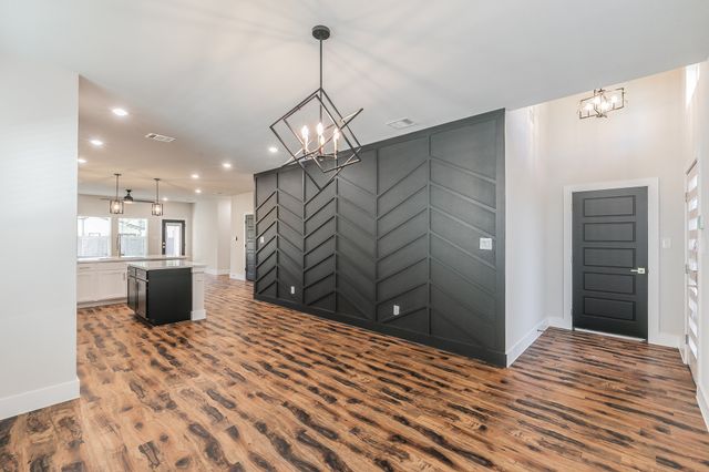 4550 Luzon Street, Dallas, TX 75216