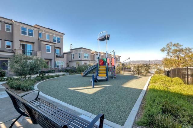 1222 Sunrise 104, San Marcos, CA 92078