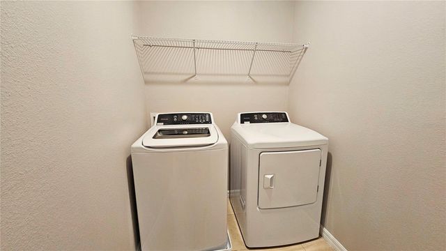 364 ARBOR LAKES DRIVE, Davenport, FL 33896