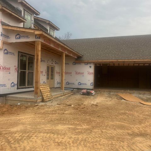 62 Lucia Lane, Maumelle, AR 72113