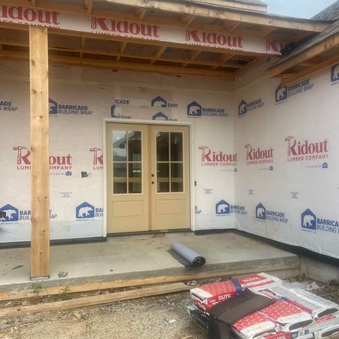 62 Lucia Lane, Maumelle, AR 72113