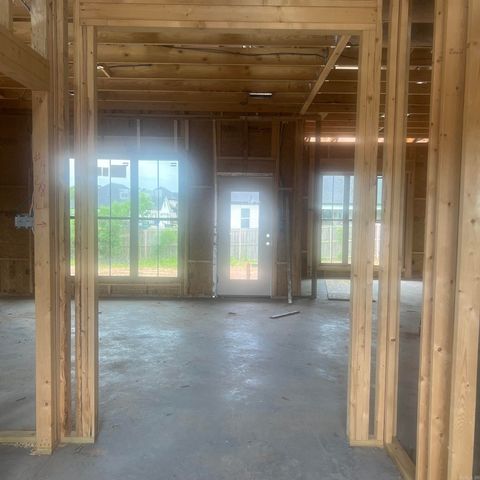 62 Lucia Lane, Maumelle, AR 72113