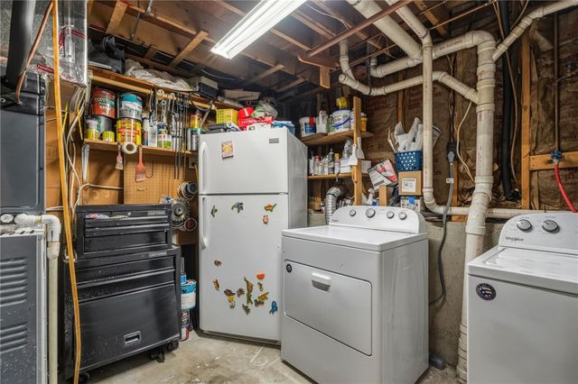 51 Cove Avenue, Barrington, RI 02806