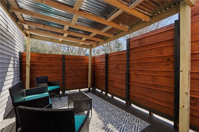 51 Cove Avenue, Barrington, RI 02806