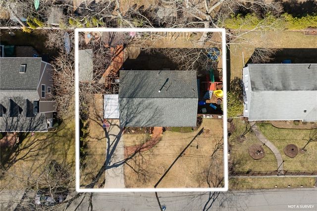 51 Cove Avenue, Barrington, RI 02806