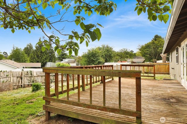 6130 Sunshine Drive, Ferndale, WA 98248