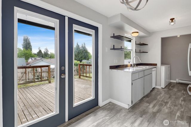 6130 Sunshine Drive, Ferndale, WA 98248