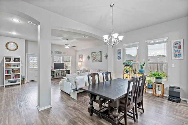 103 Wild Flower Court, Navasota, TX 77868