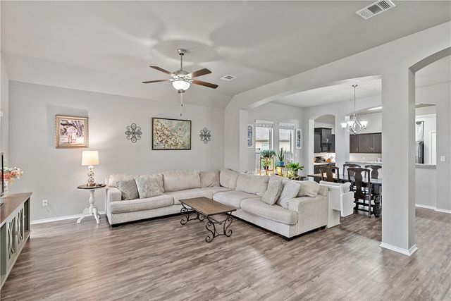 103 Wild Flower Court, Navasota, TX 77868