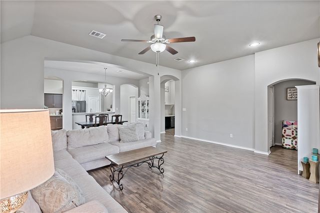 103 Wild Flower Court, Navasota, TX 77868