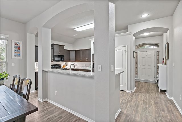 103 Wild Flower Court, Navasota, TX 77868