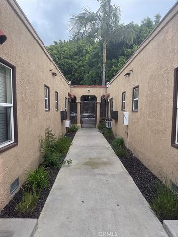 1131 St Louis Avenue 9, Long Beach, CA 90804