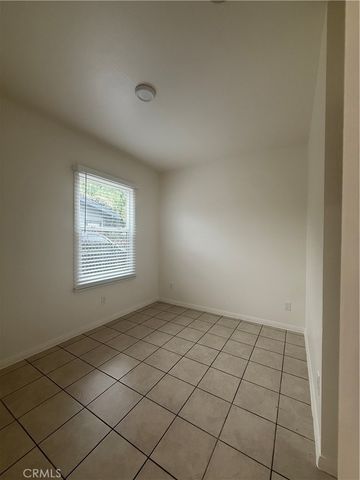 1131 St Louis Avenue 9, Long Beach, CA 90804