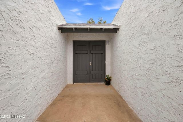 5151 E Citrus Street, Tucson, AZ 85712