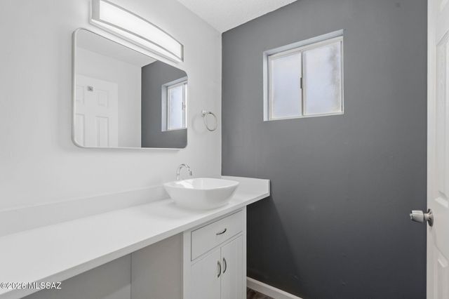 5151 E Citrus Street, Tucson, AZ 85712