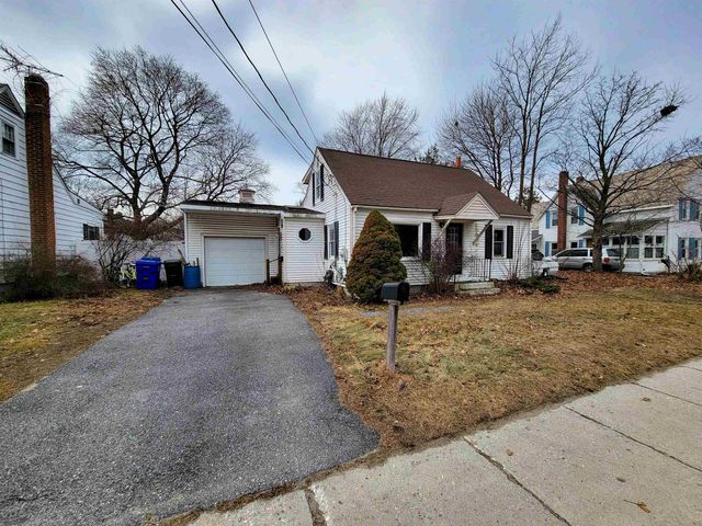 1813 North Avenue, Burlington, VT 05408
