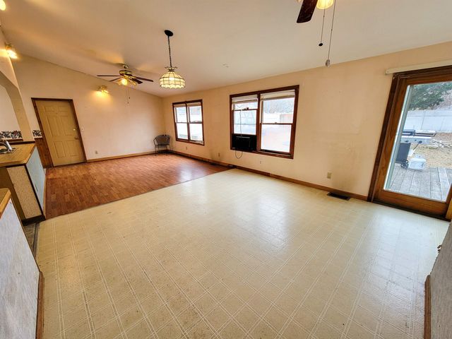 1813 North Avenue, Burlington, VT 05408